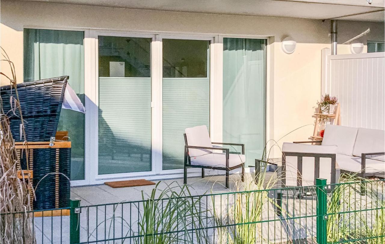 Amazing In Müritz W/ Wifi&1 Bedrooms Appartement *