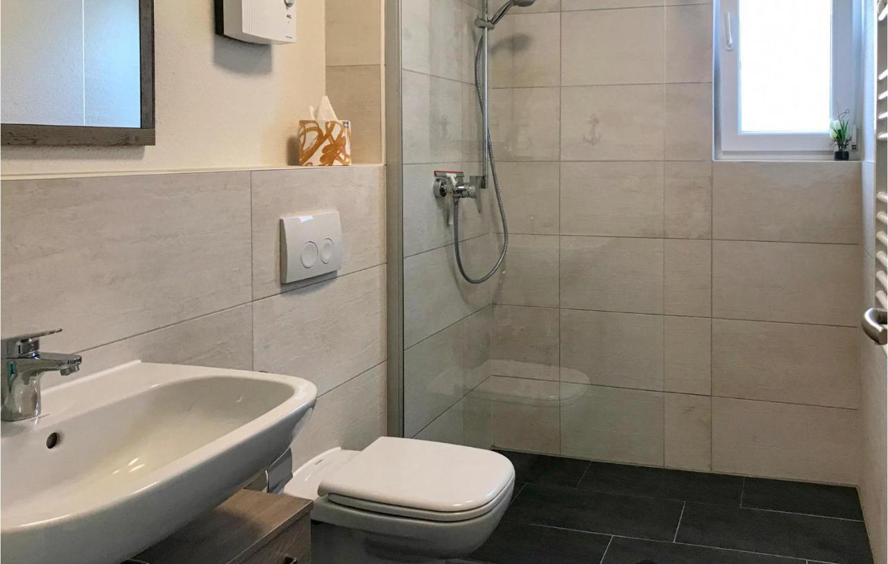 Amazing In Müritz W/ Wifi&1 Bedrooms Apartment Graal-Mueritz